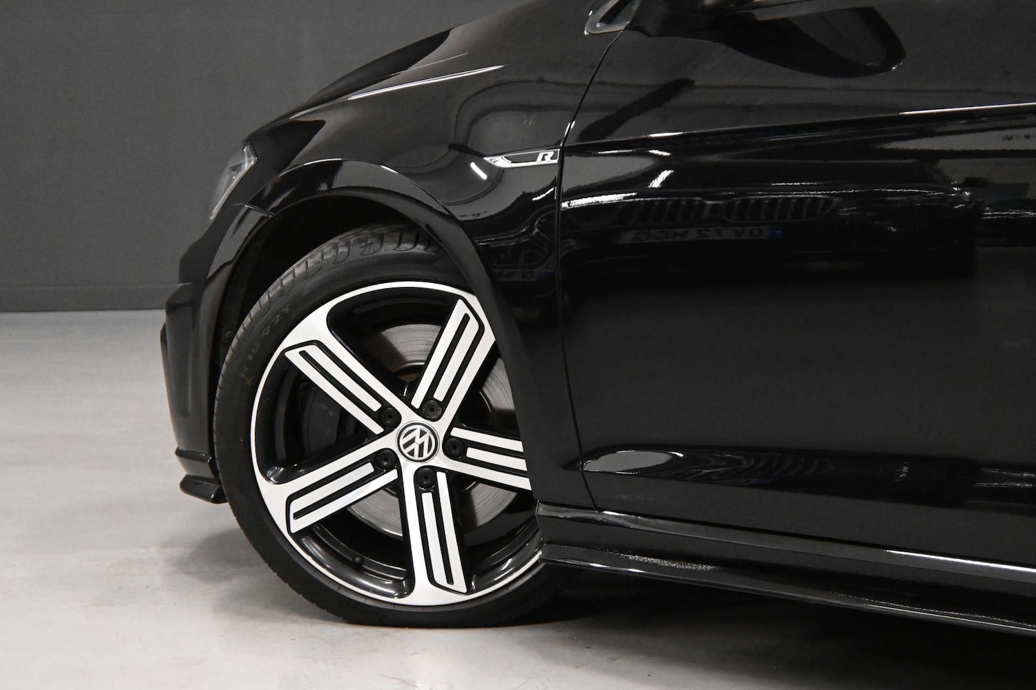 Used Volkswagen Golf 2019 for sale - 76710464: Photo 32