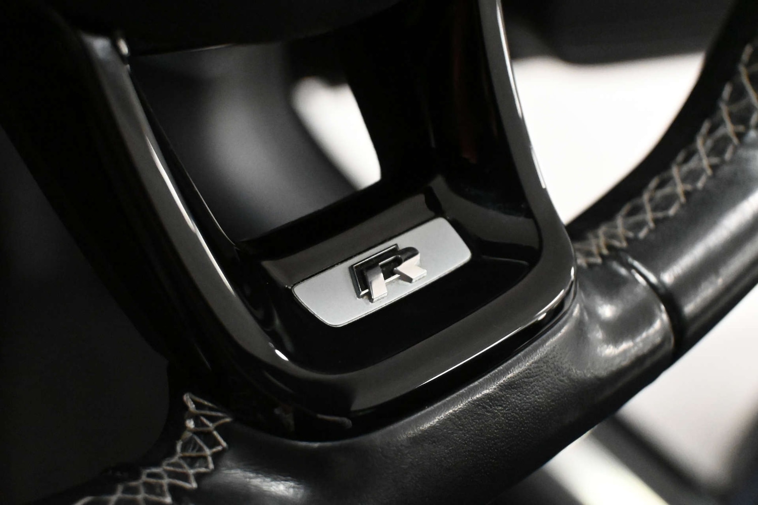 Used Volkswagen Golf 2019 for sale - 76710464: Photo 39