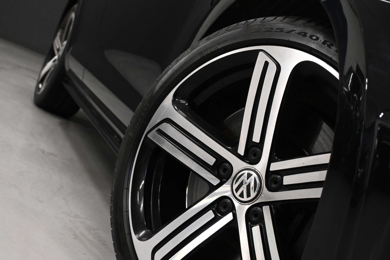 Used Volkswagen Golf 2019 for sale - 76710464: Photo 43