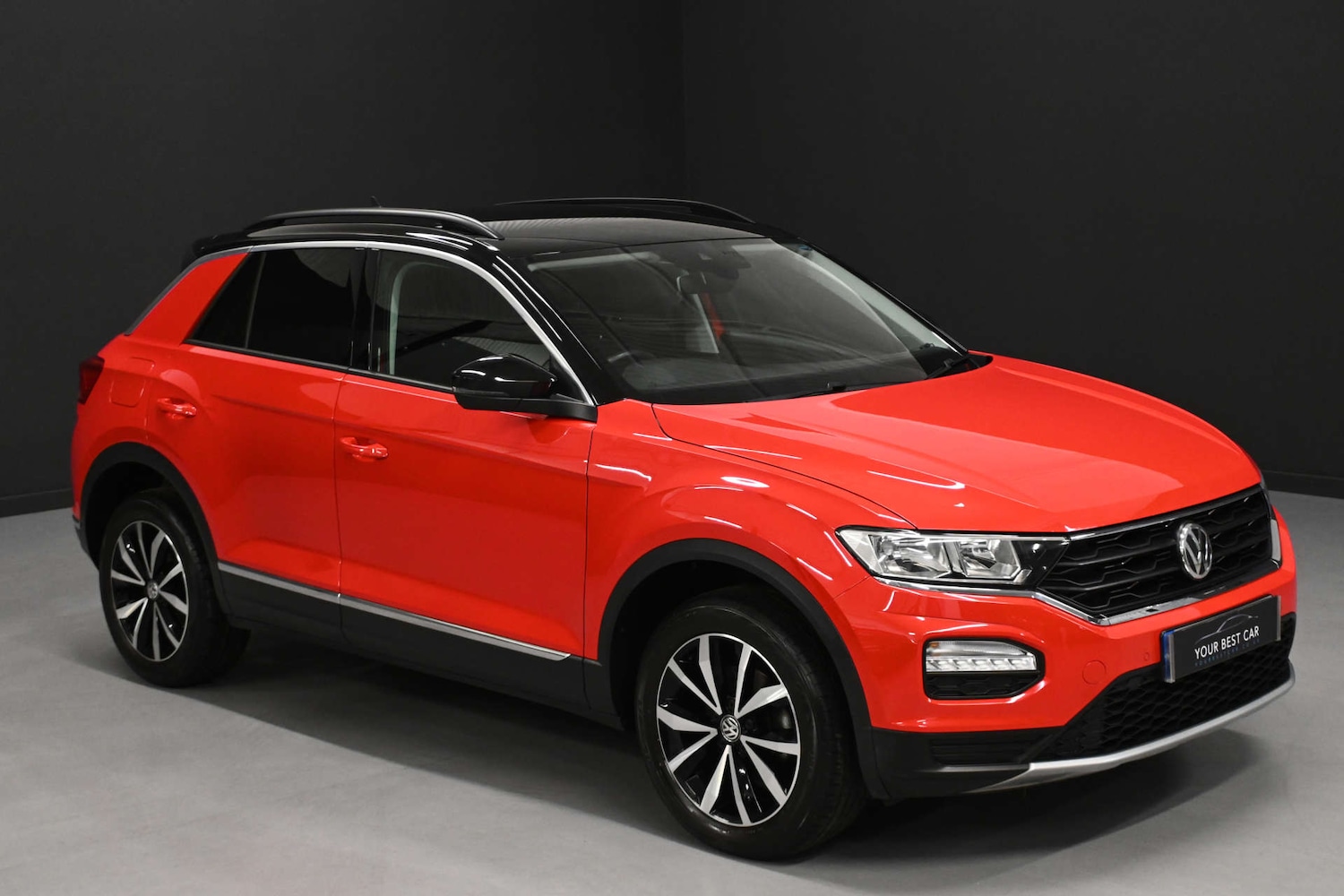 Used Volkswagen T-Roc 2018 for sale - 76739821: Photo 12