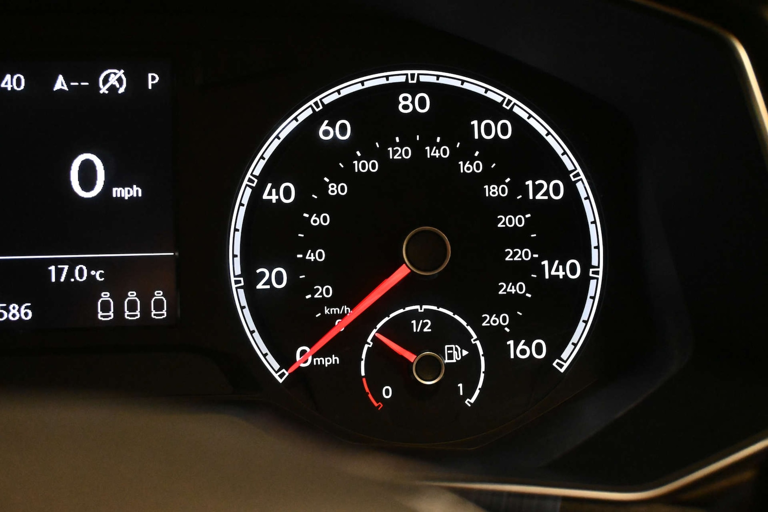 Used Volkswagen T-Roc 2018 for sale - 76739821: Photo 45