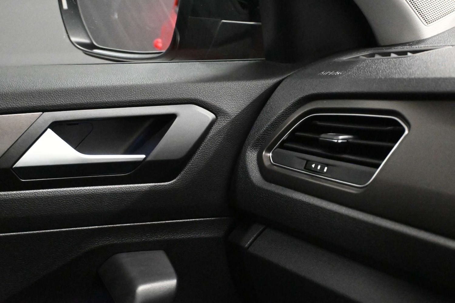 Used Volkswagen T-Roc 2018 for sale - 76739821: Photo 53