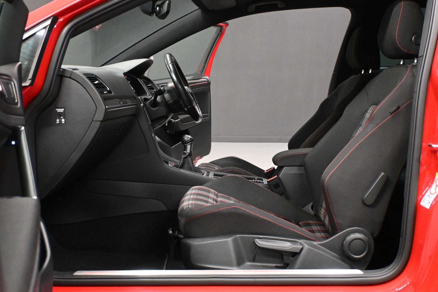 Used Volkswagen Golf 2019 for sale - 77328590: Photo 21