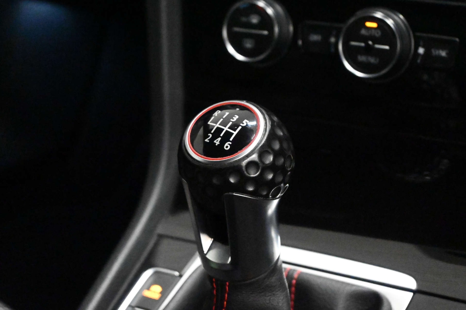 Used Volkswagen Golf 2019 for sale - 77328590: Photo 47