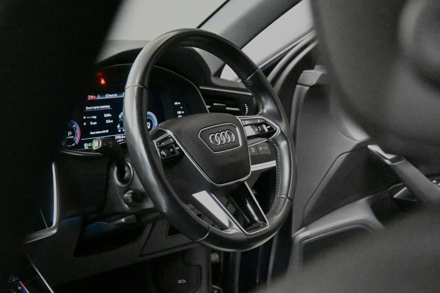 Used Audi A6 Allroad 2020 for sale - 77583977: Photo 4