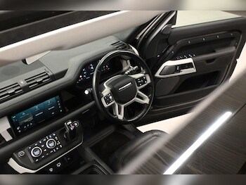 Used Land Rover Defender 2024 for sale - 78336956: Photo