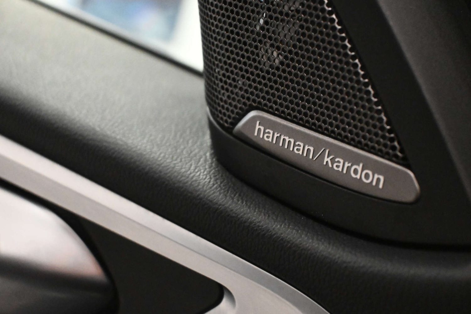 Used BMW i4 2022 for sale - 77920836: Photo 10