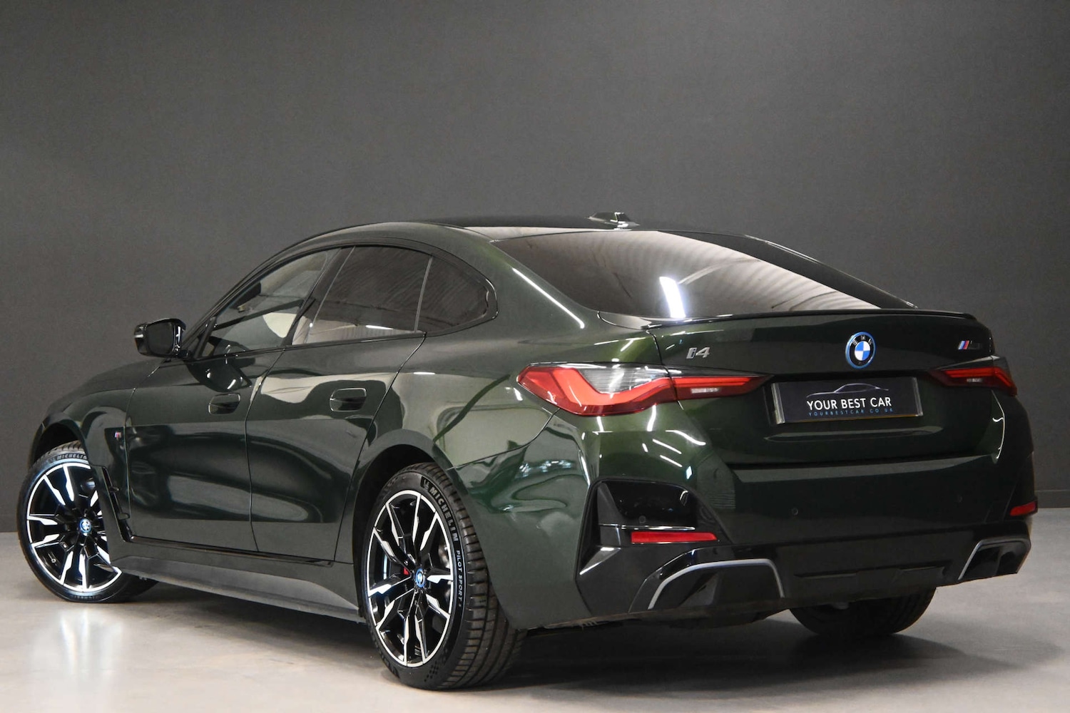 Used BMW i4 2022 for sale - 77920836: Photo 2