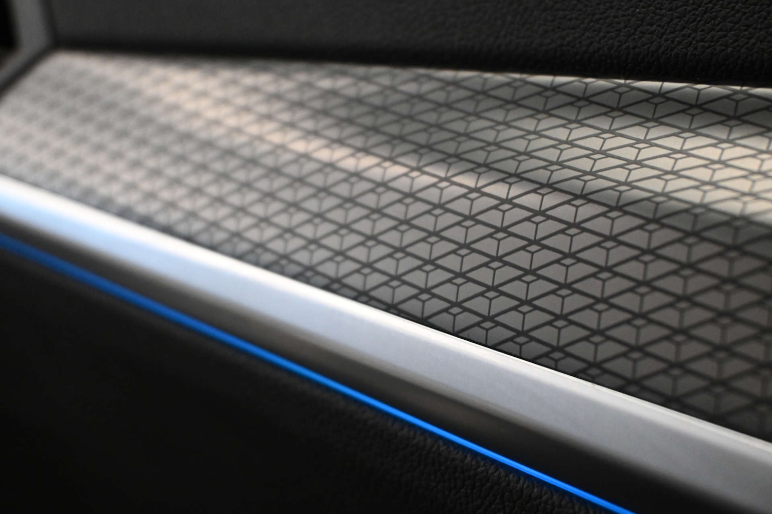 Used BMW i4 2022 for sale - 77920836: Photo 25