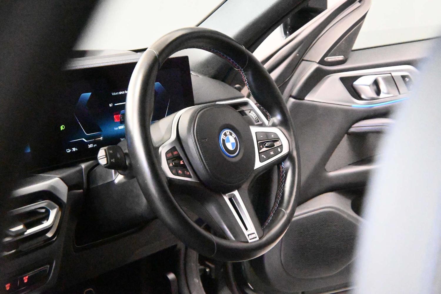 Used BMW i4 2022 for sale - 77920836: Photo 4