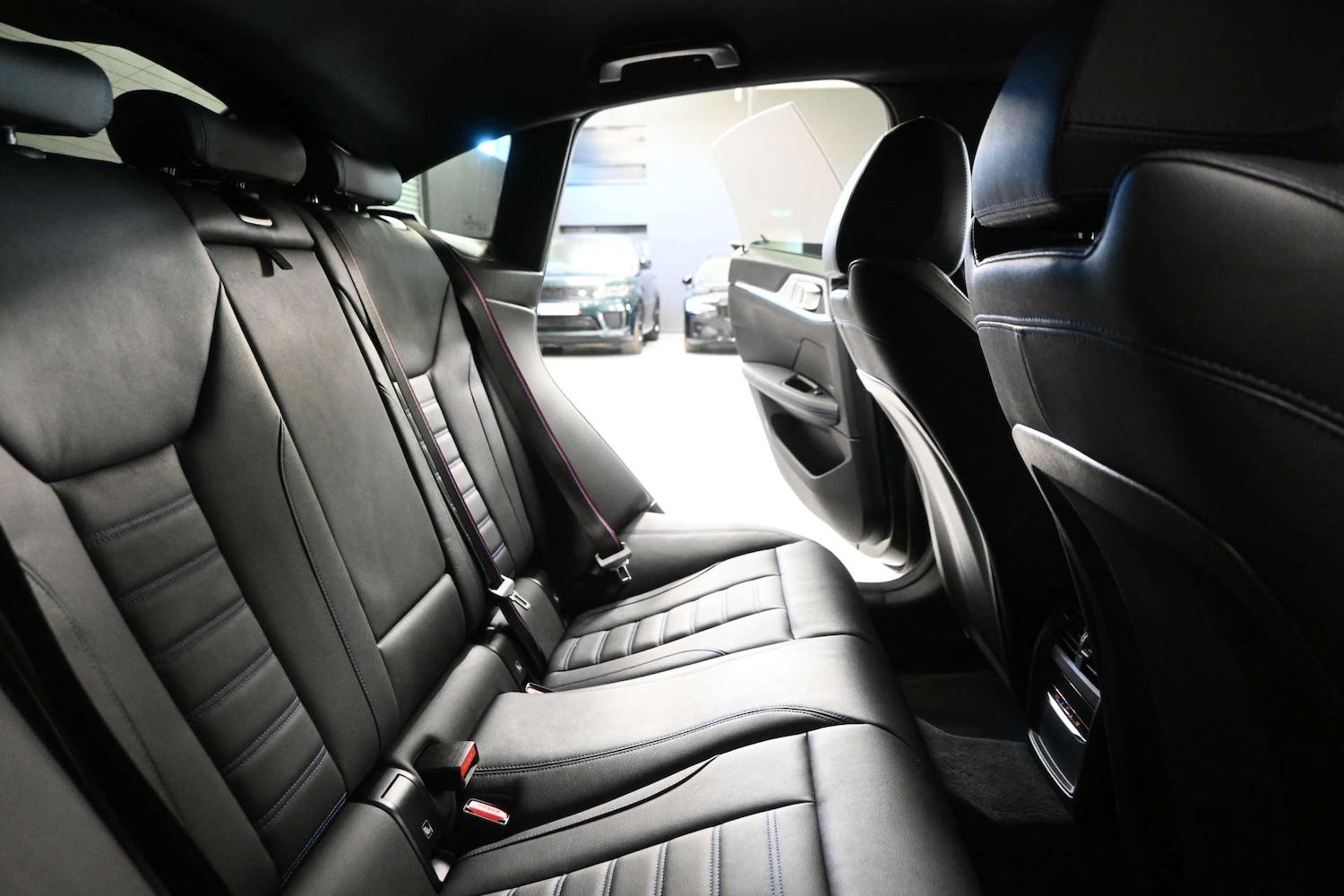 Used BMW i4 2022 for sale - 77920836: Photo 44