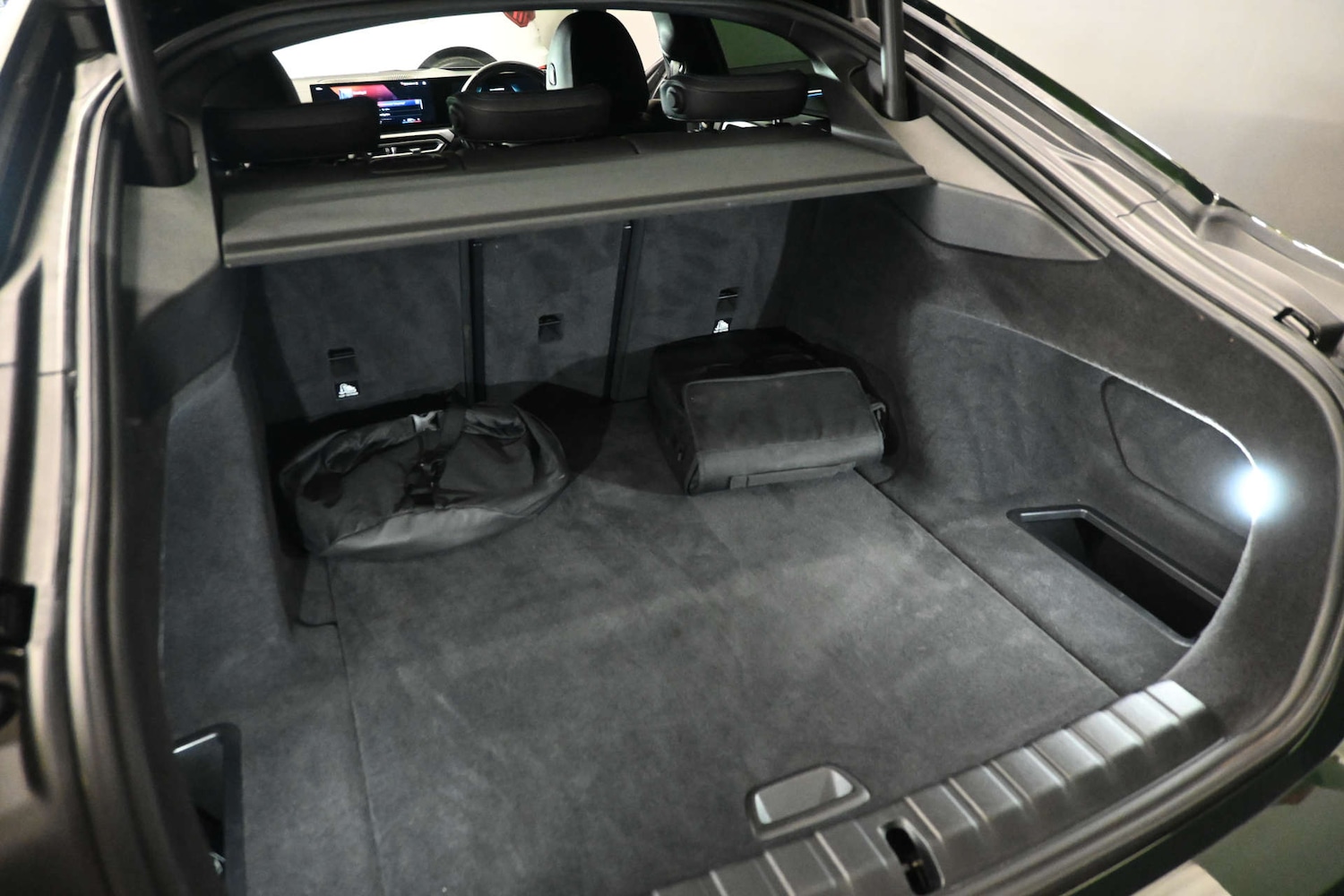 Used BMW i4 2022 for sale - 77920836: Photo 51