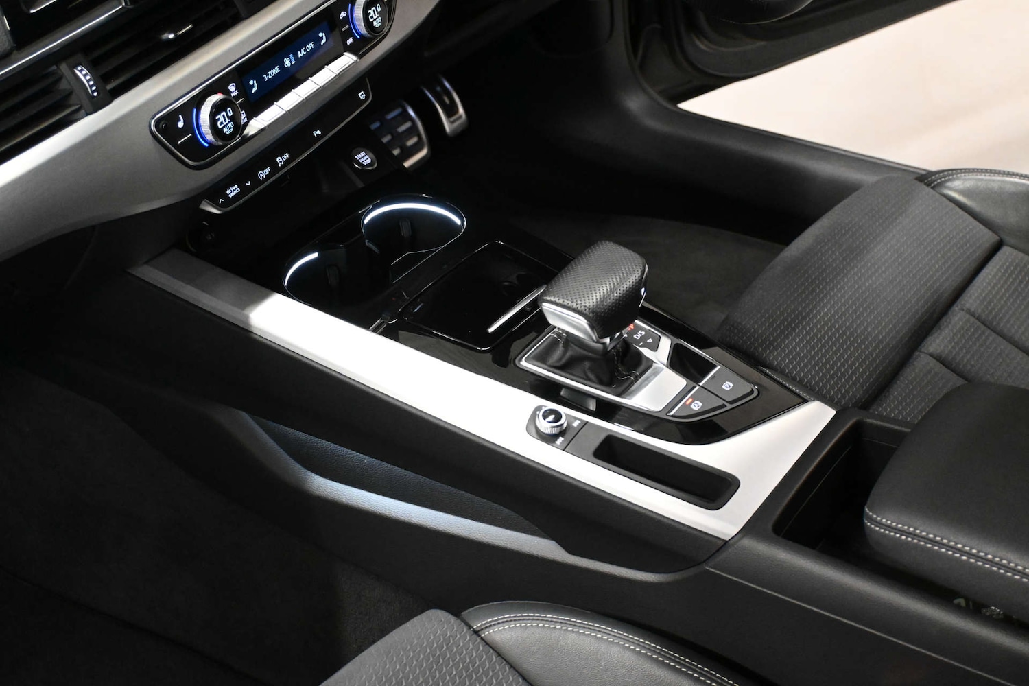 Used Audi A4 2022 for sale - 77113521: Photo 15