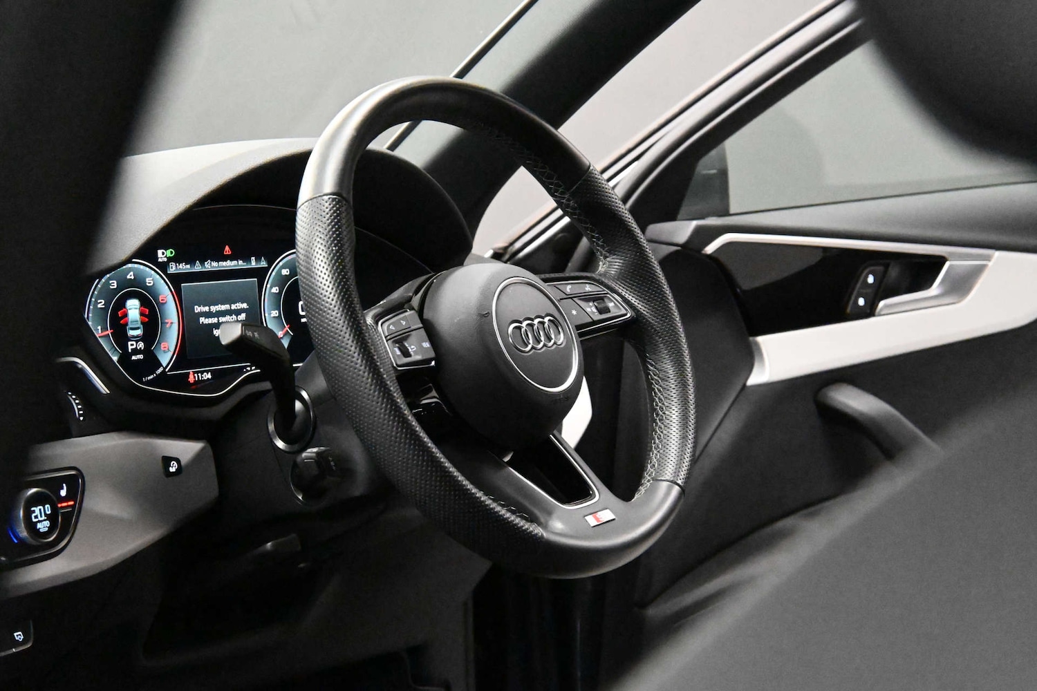 Used Audi A4 2022 for sale - 77113521: Photo 4