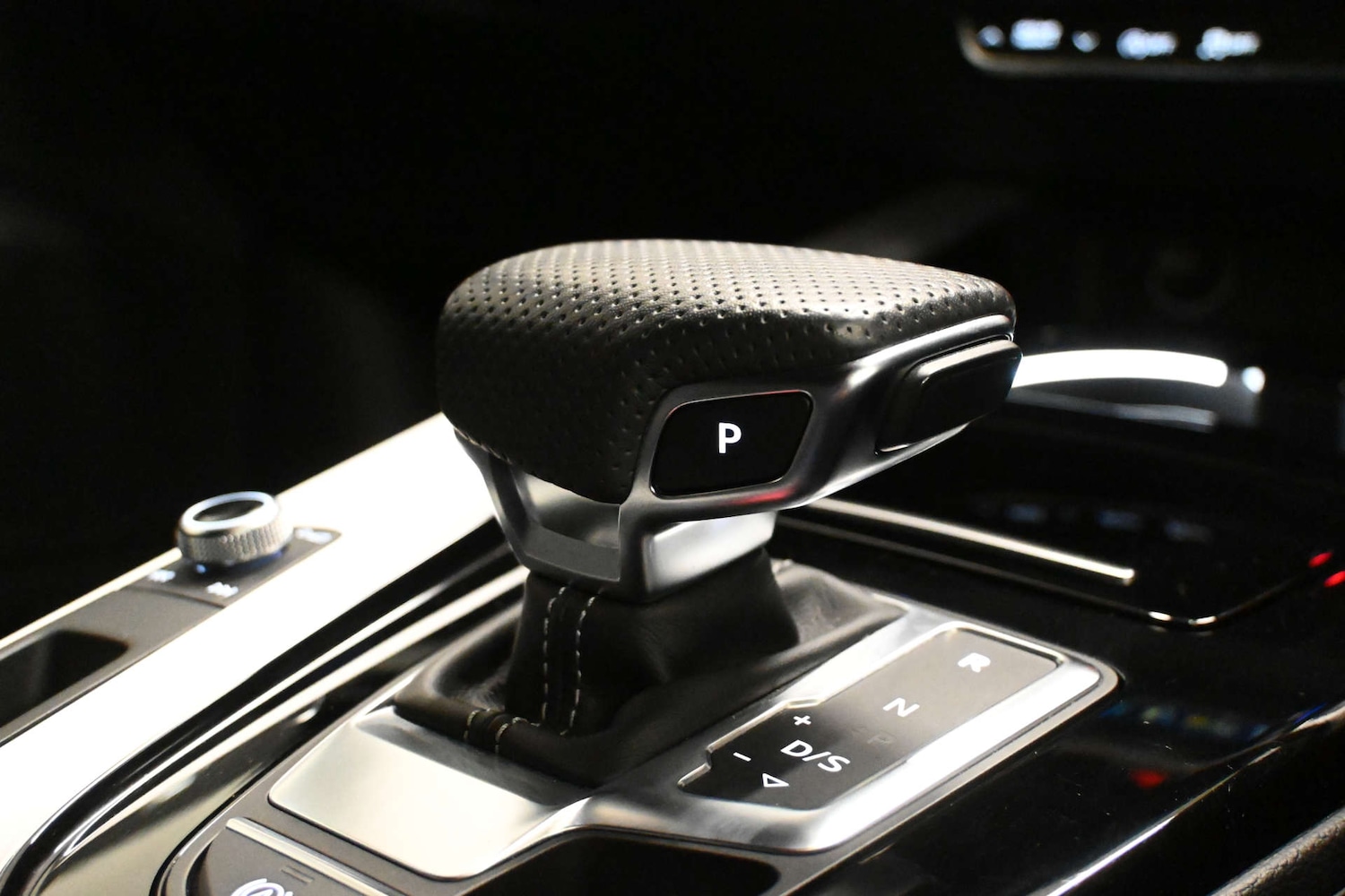 Used Audi A4 2022 for sale - 77113521: Photo 41