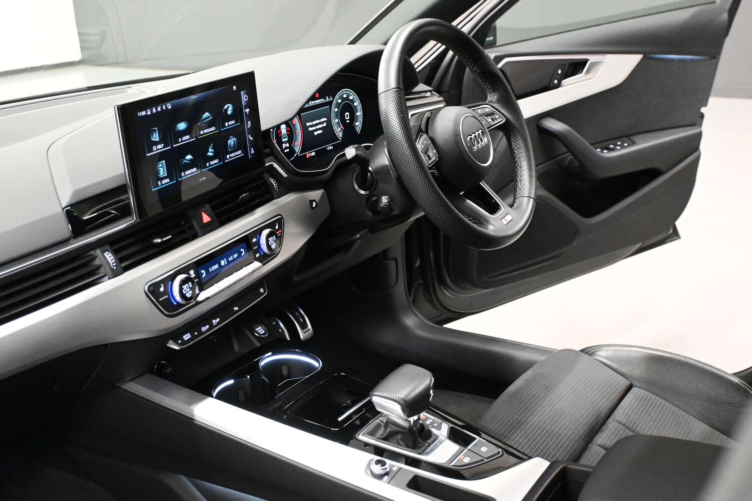 Used Audi A4 2022 for sale - 77113521: Photo 47