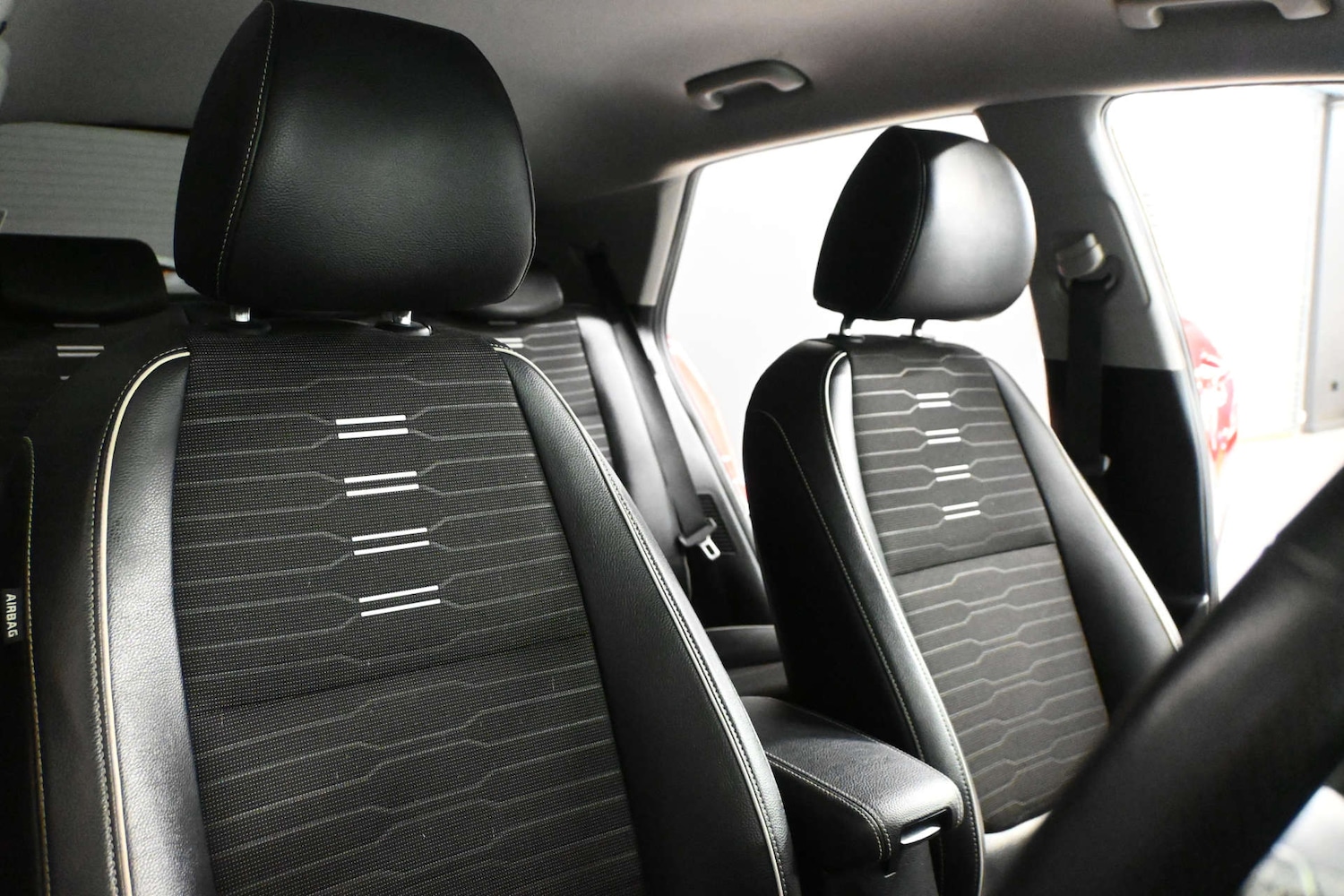 Used Kia Stonic 2022 for sale - 77523366: Photo 22