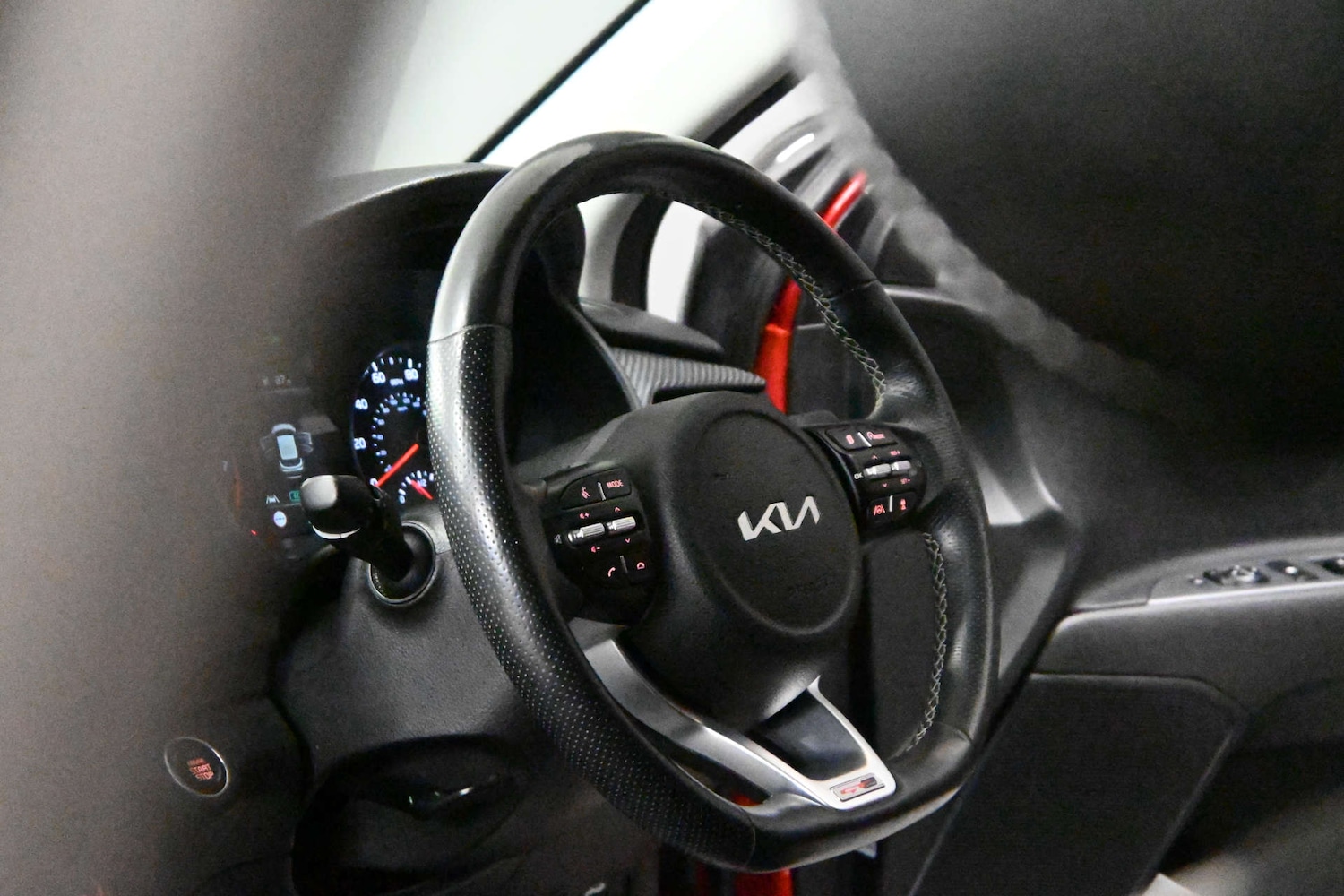 Used Kia Stonic 2022 for sale - 77523366: Photo 6