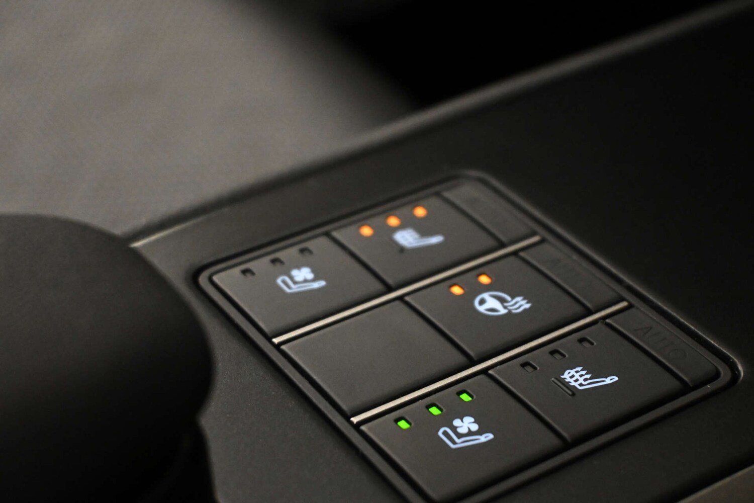 Used Lexus UX 2023 for sale - 77877254: Photo 11