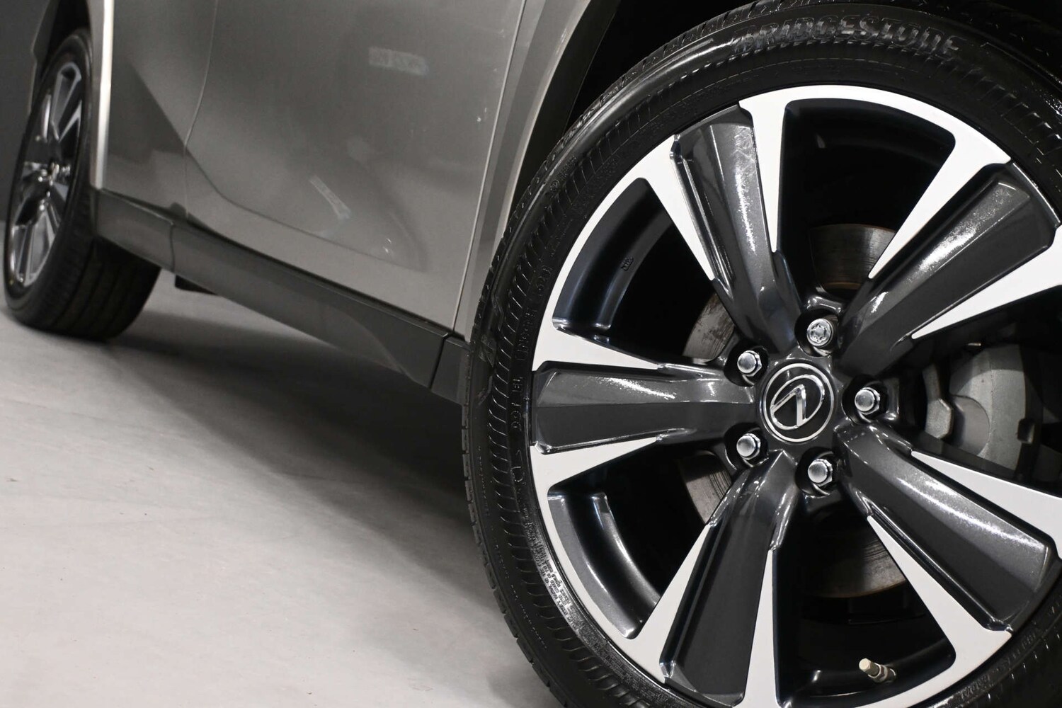 Used Lexus UX 2023 for sale - 77877254: Photo 18