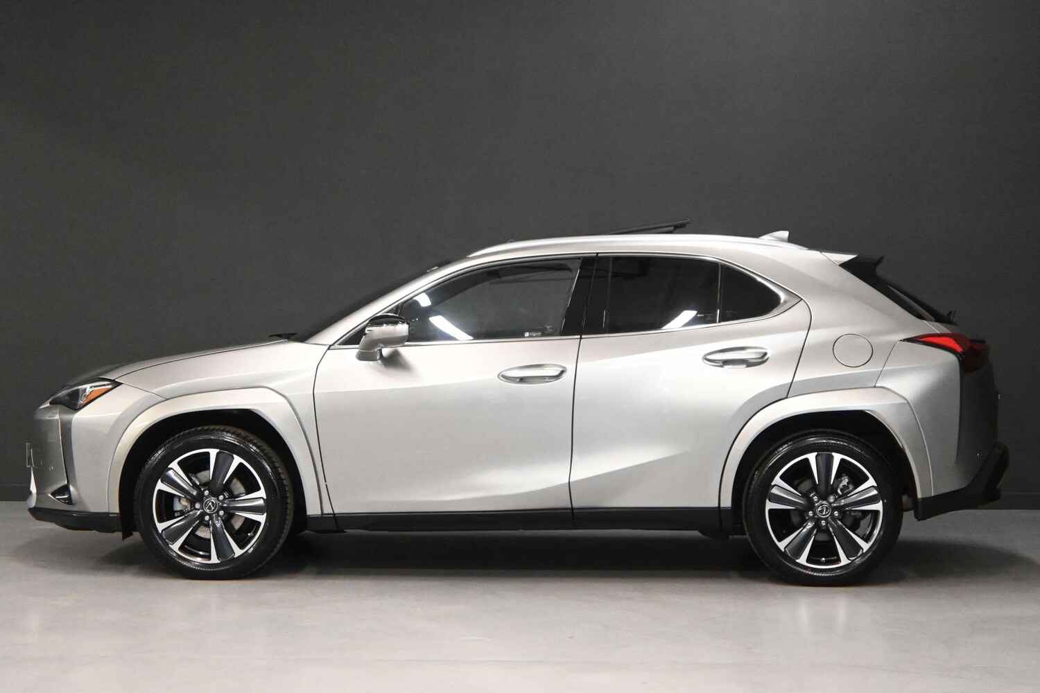 Used Lexus UX 2023 for sale - 77877254: Photo 42