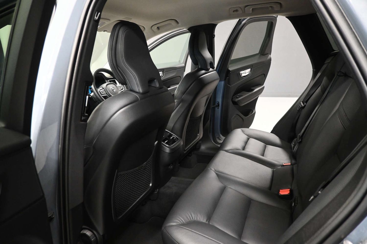 Used Volvo XC60 2023 for sale - 78111341: Photo 16