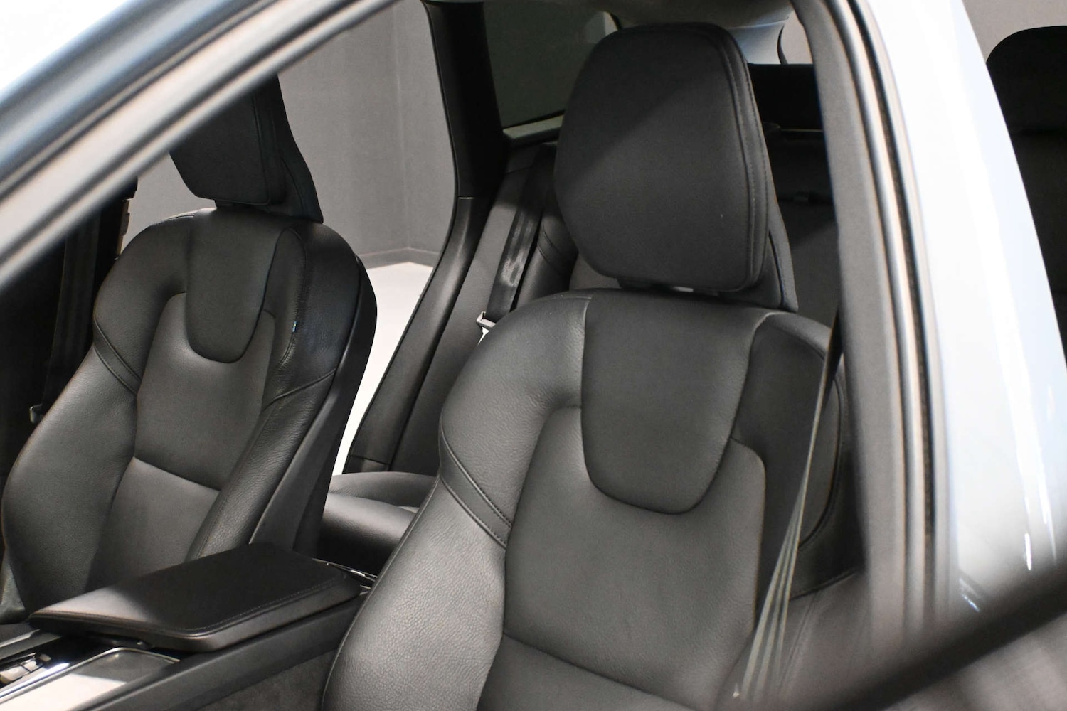 Used Volvo XC60 2023 for sale - 78111341: Photo 18