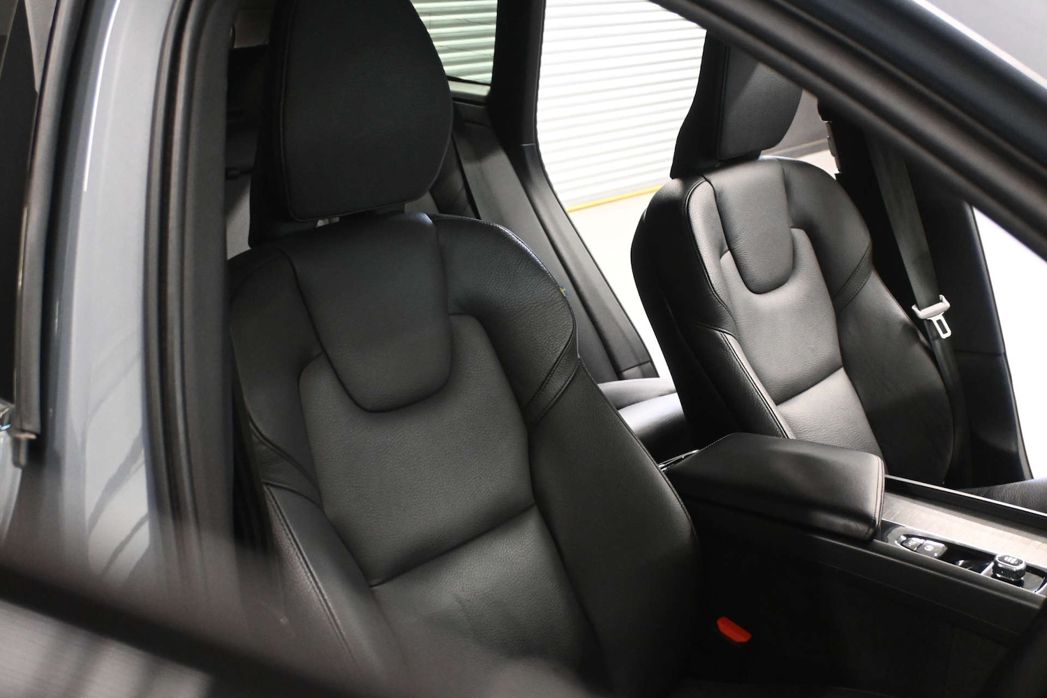 Used Volvo XC60 2023 for sale - 78111341: Photo 23