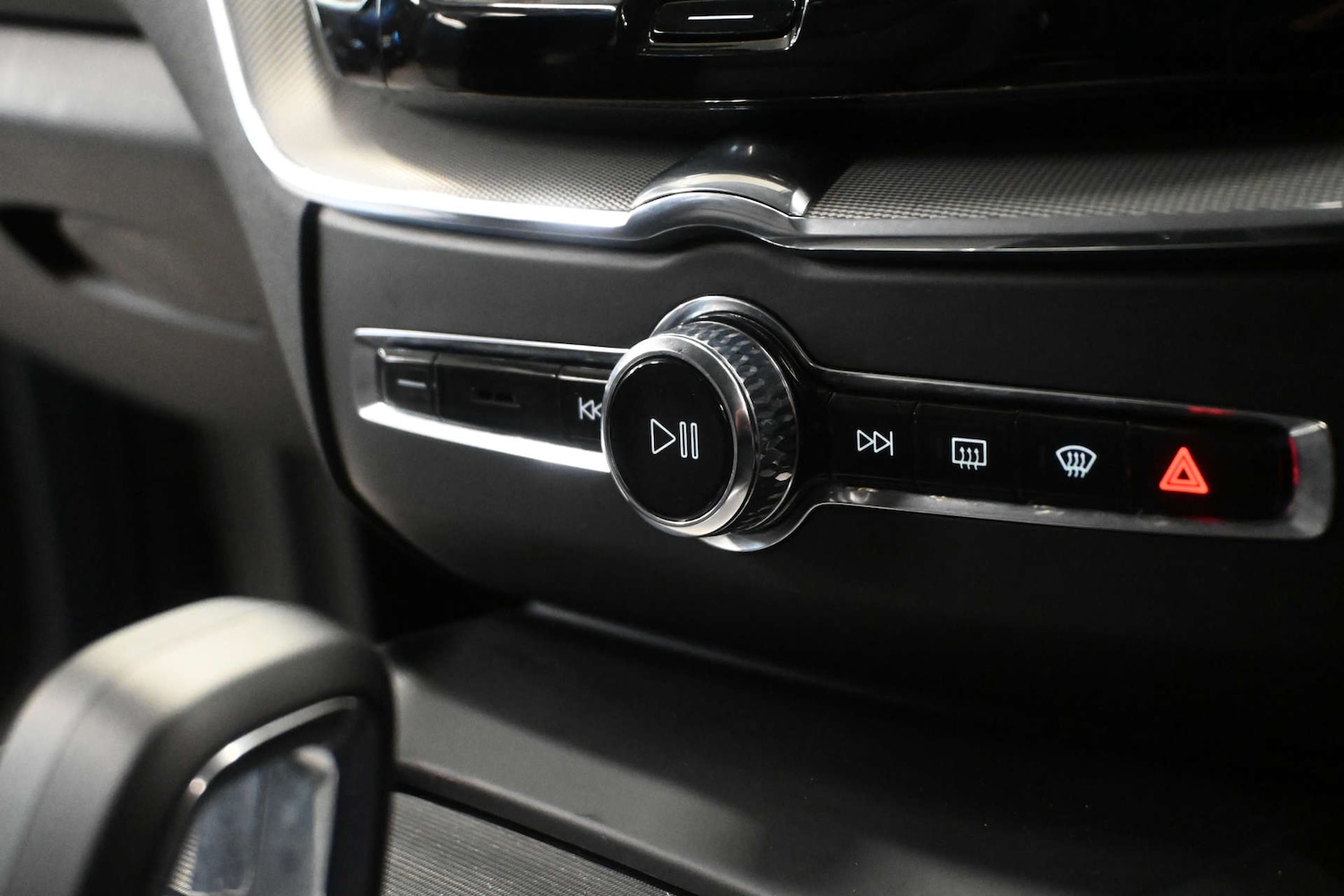 Used Volvo XC60 2023 for sale - 78111341: Photo 37