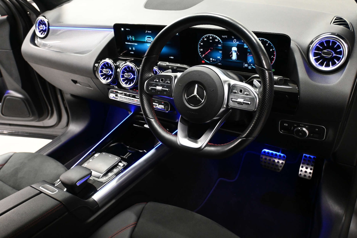 Used Mercedes-Benz GLA 2023 for sale - 76923108: Photo 10