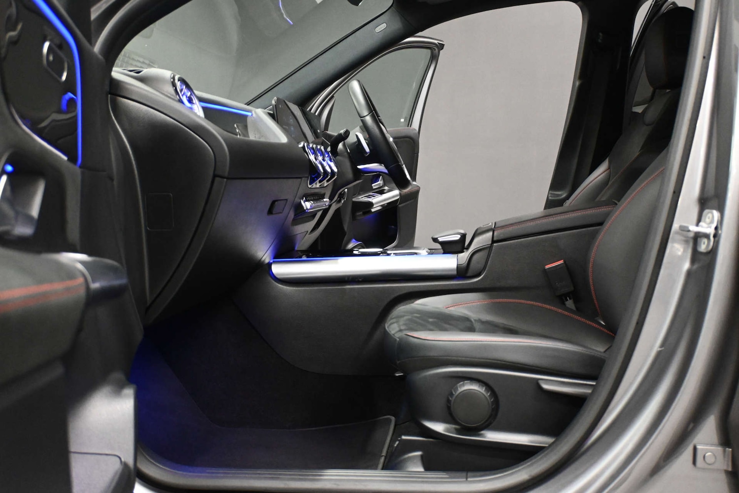 Used Mercedes-Benz GLA 2023 for sale - 76923108: Photo 19