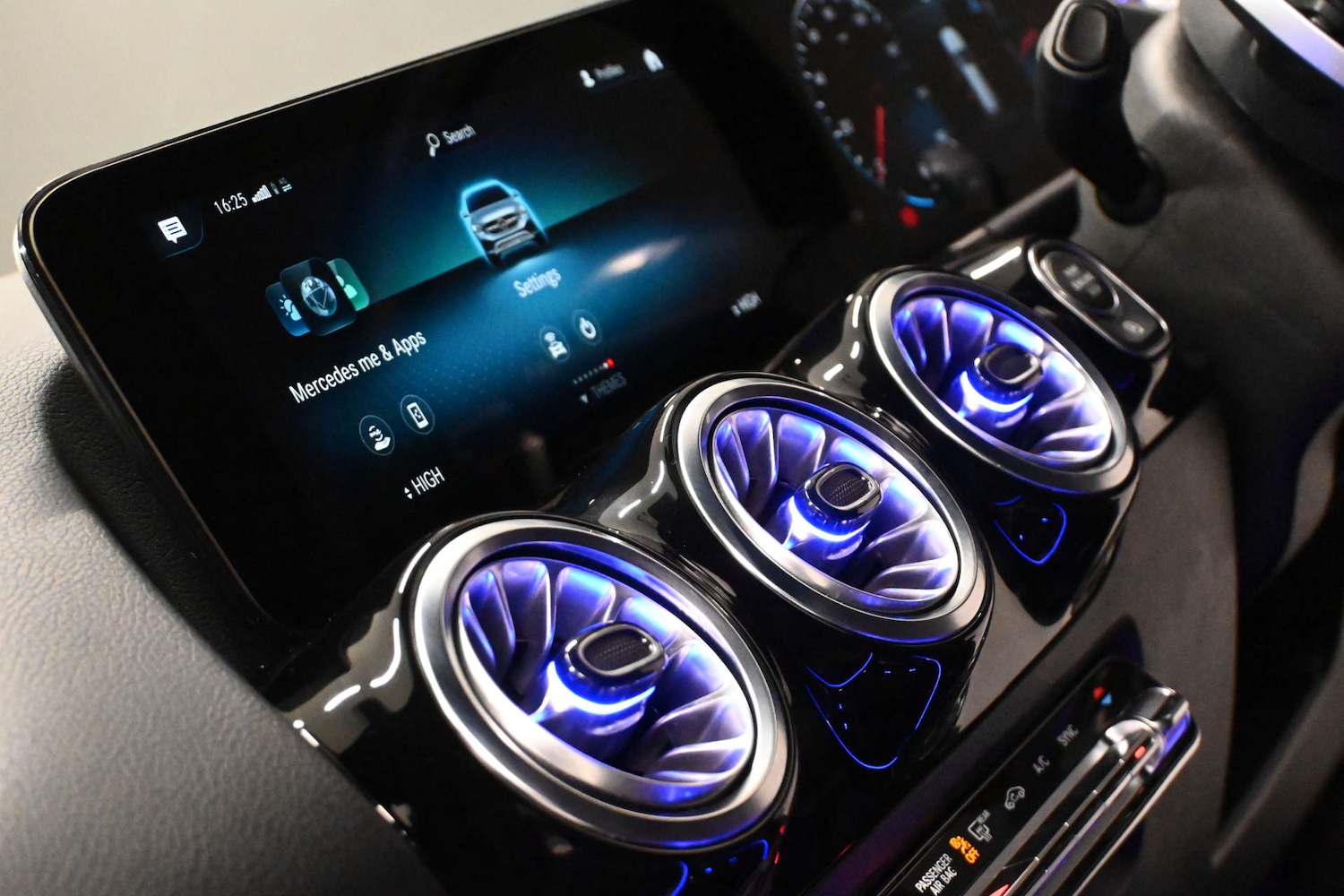 Used Mercedes-Benz GLA 2023 for sale - 76923108: Photo 29