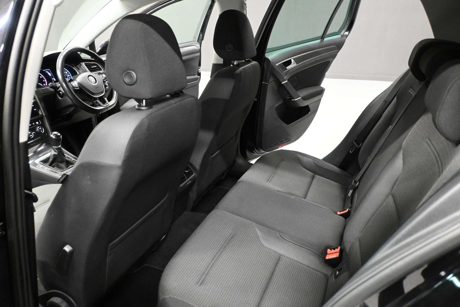 Used Volkswagen Golf 2020 for sale - 77299379: Photo 8