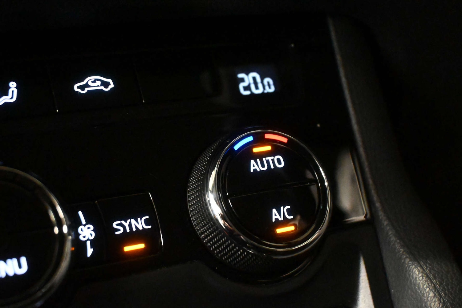 Used Skoda Karoq 2023 for sale - 77693730: Photo 32