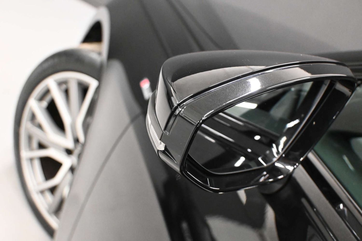 Used Audi A6 2023 for sale - 77022321: Photo 24