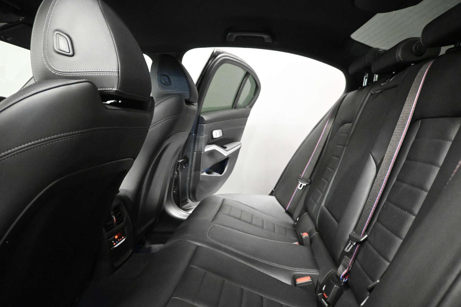 Used BMW 3 Series 2020 for sale - 77655621: Photo 30