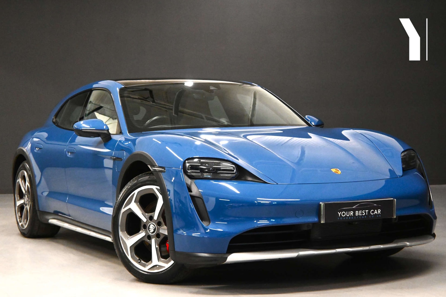 Used Porsche Taycan 2021 for sale - 76896365: Photo 1