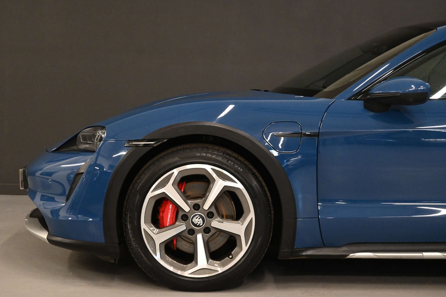 Used Porsche Taycan 2021 for sale - 76896365: Photo 14