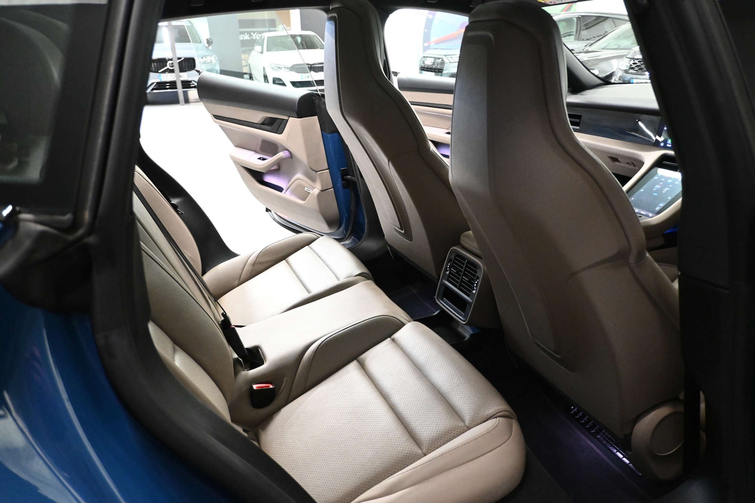 Used Porsche Taycan 2021 for sale - 76896365: Photo 17