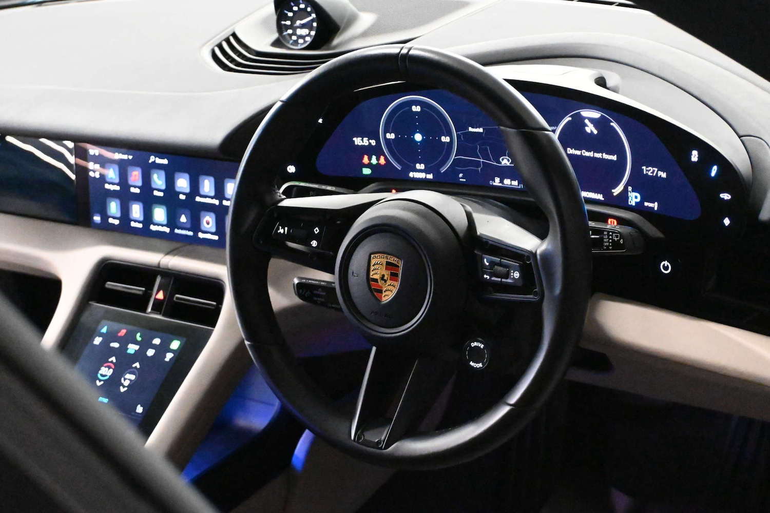 Used Porsche Taycan 2021 for sale - 76896365: Photo 19