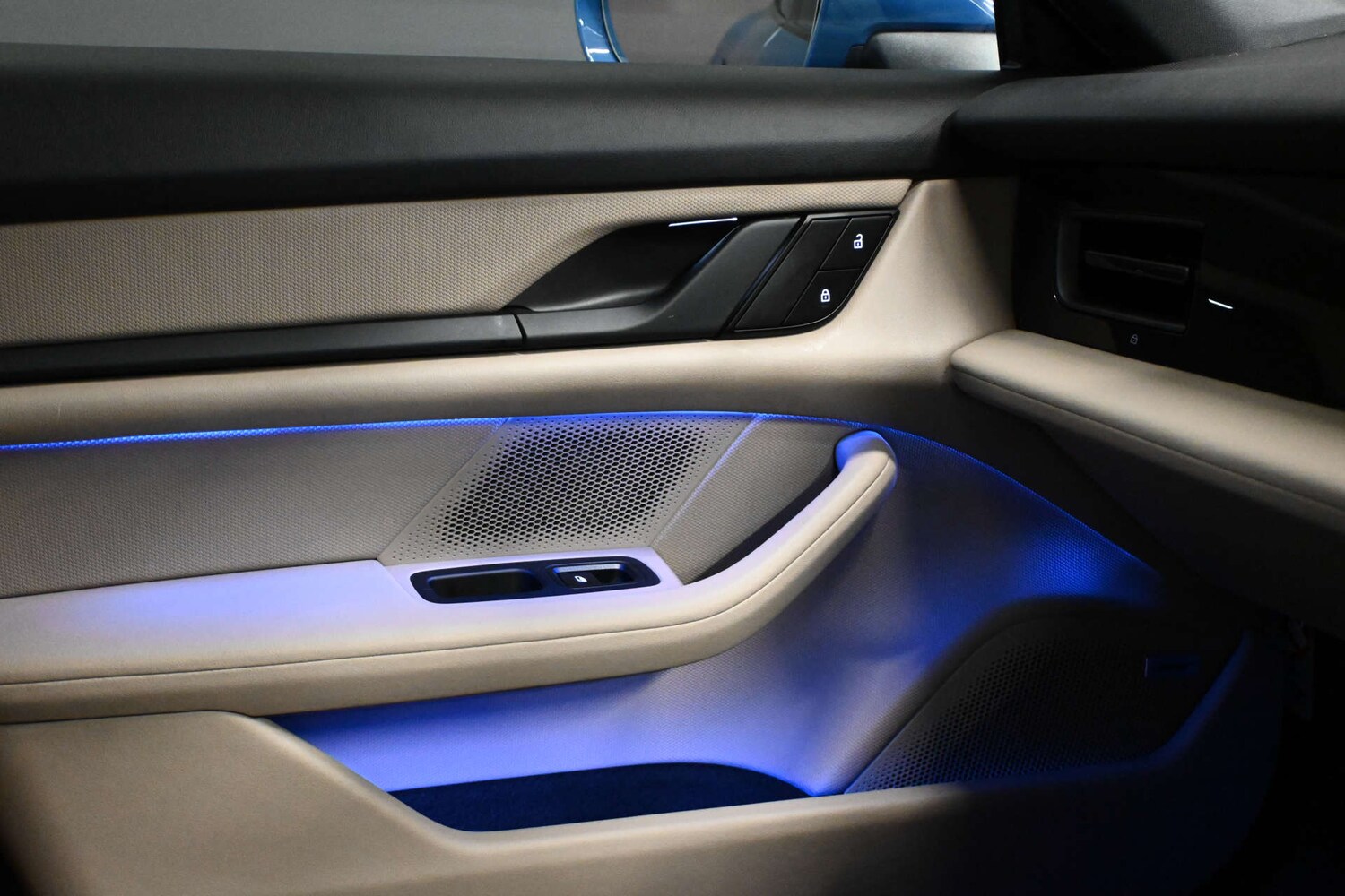 Used Porsche Taycan 2021 for sale - 76896365: Photo 37