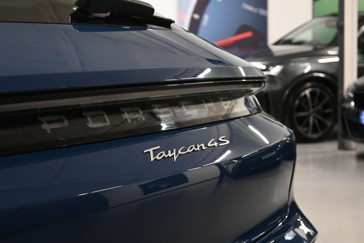 Used Porsche Taycan 2021 for sale - 76896365: Photo 38