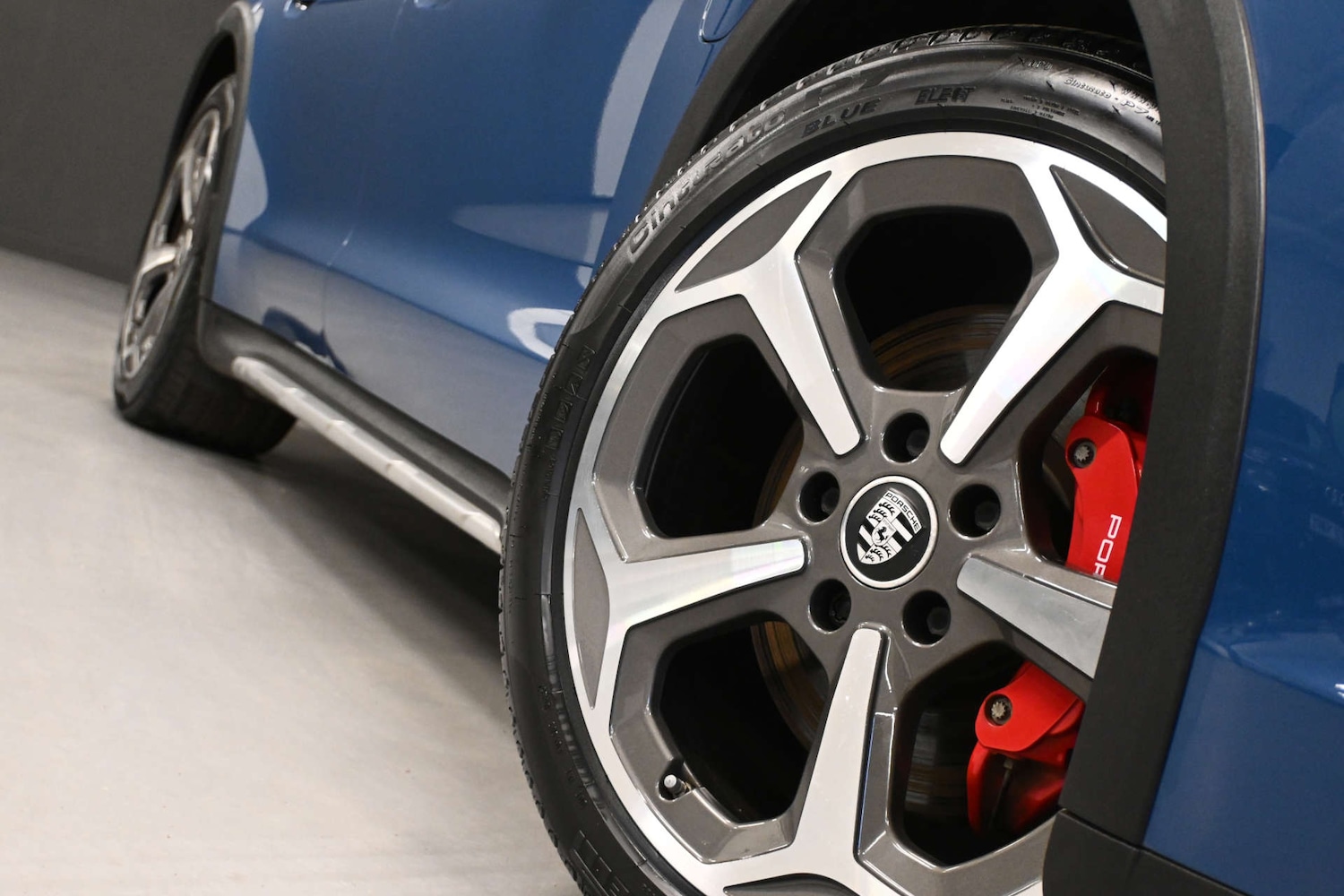 Used Porsche Taycan 2021 for sale - 76896365: Photo 9