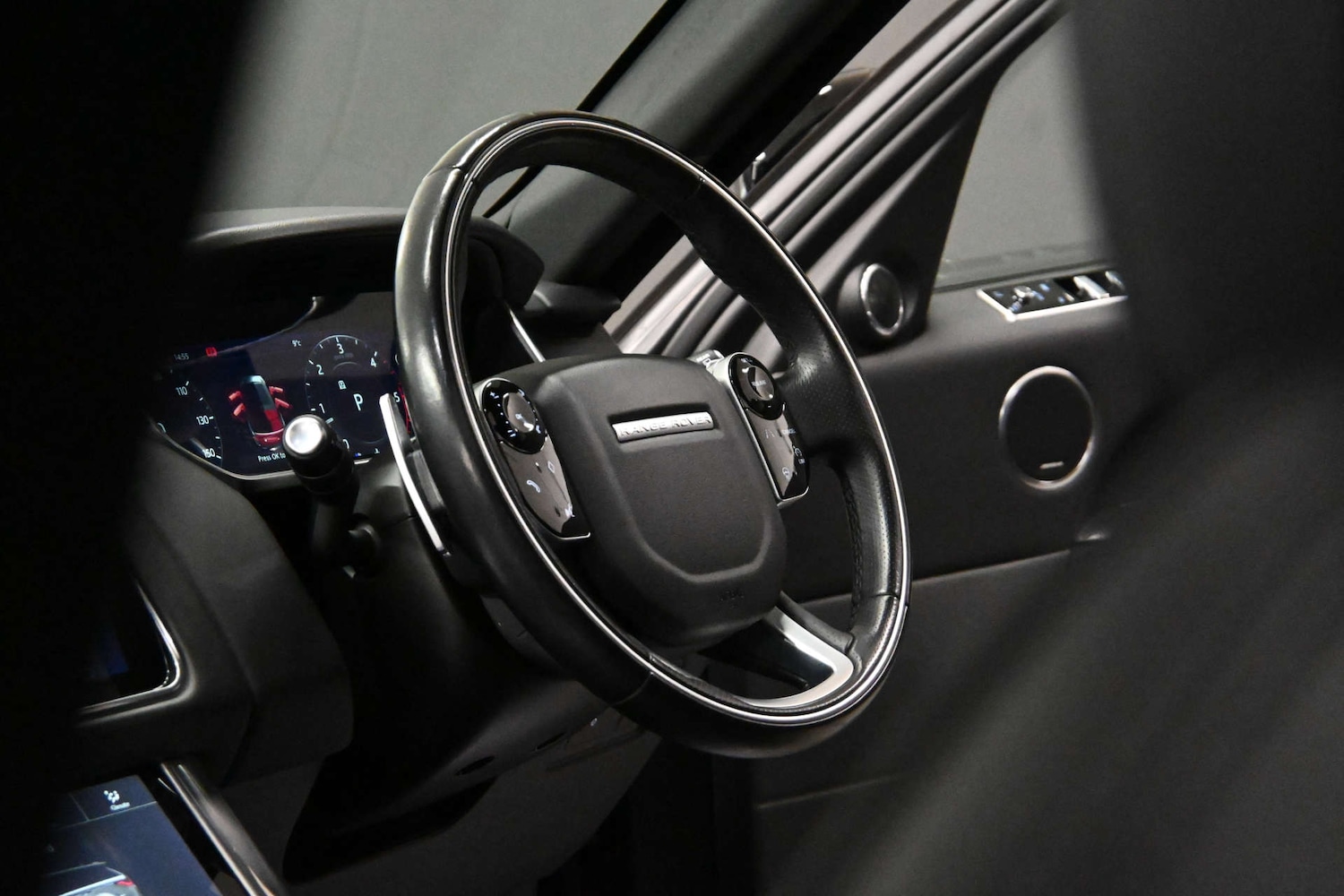 Used Land Rover Range Rover Sport 2022 for sale - 77139210: Photo 4