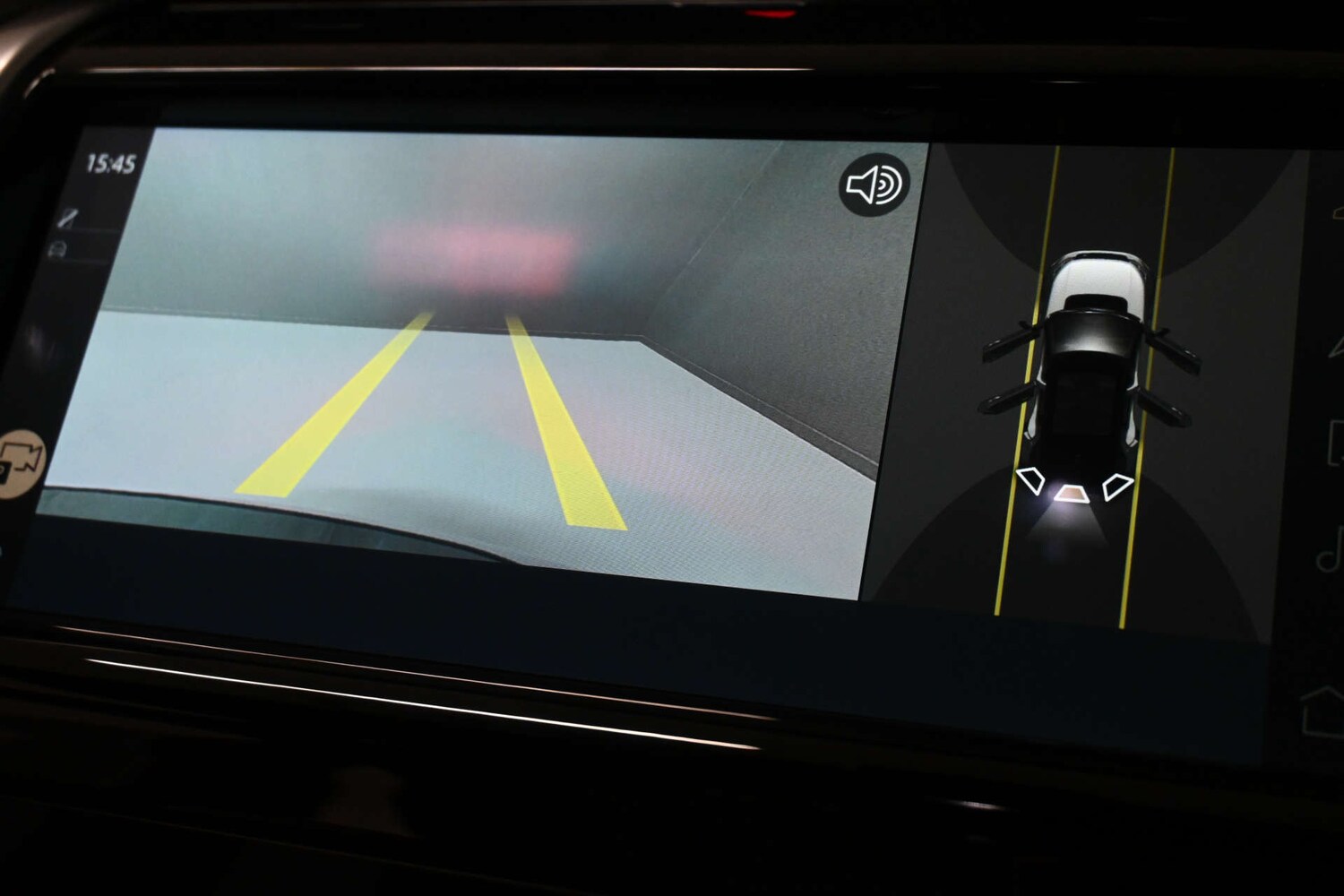 Used Land Rover Discovery Sport 2022 for sale - 77937225: Photo 25