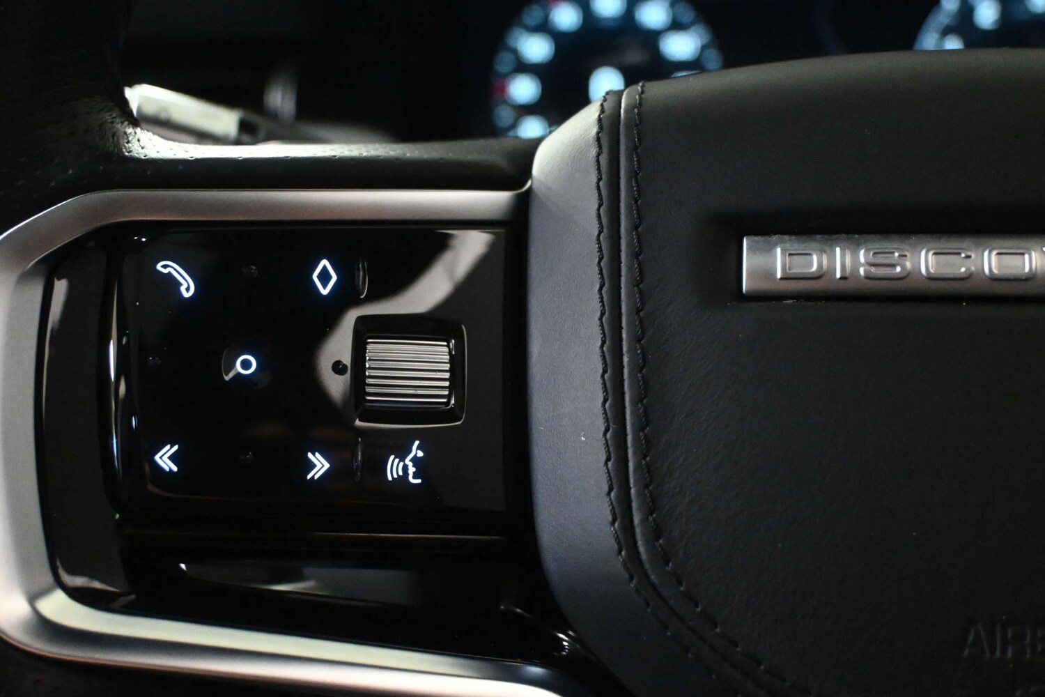 Used Land Rover Discovery Sport 2022 for sale - 77937225: Photo 41