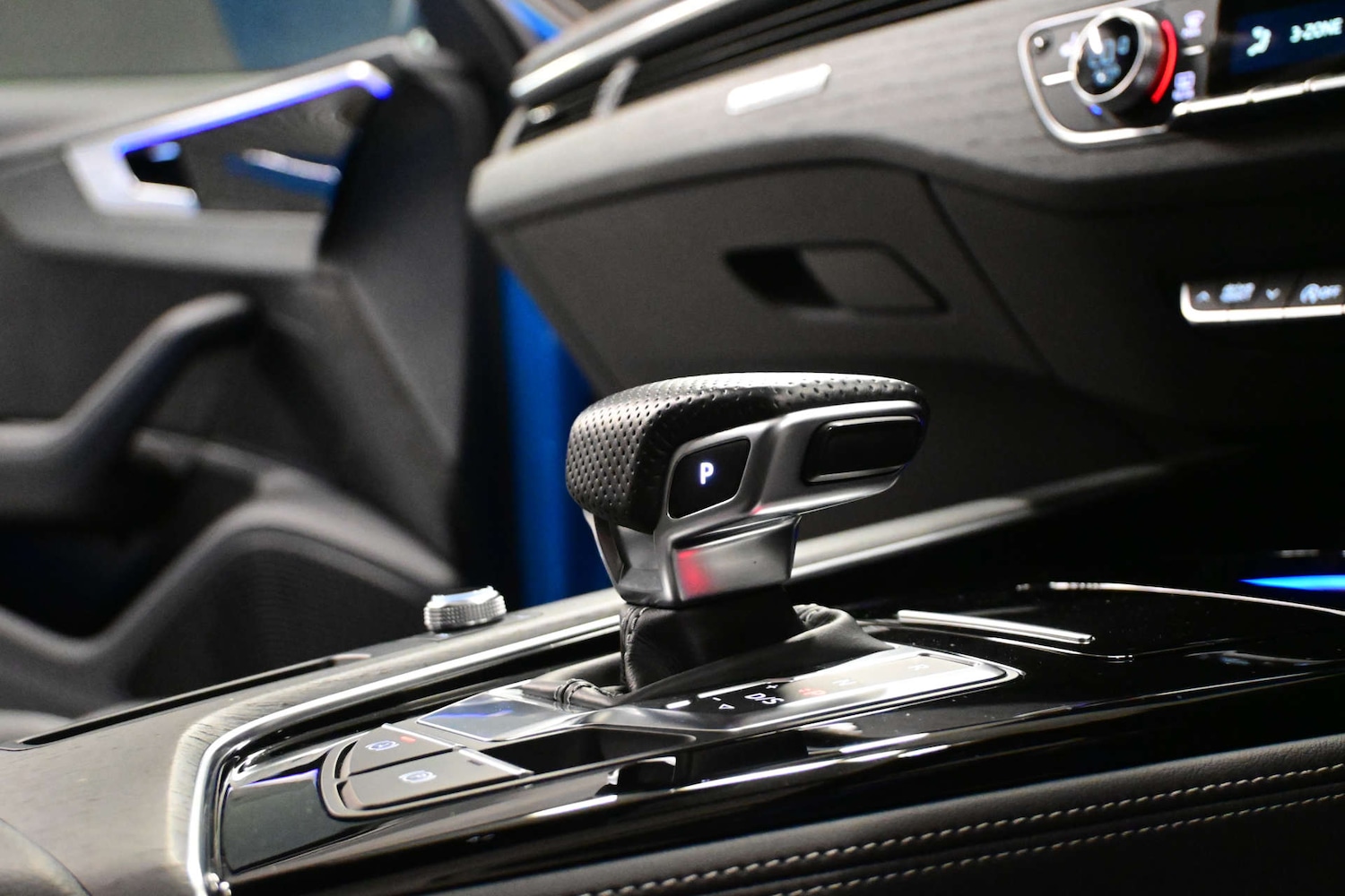 Used Audi A4 2021 for sale - 76848477: Photo 14