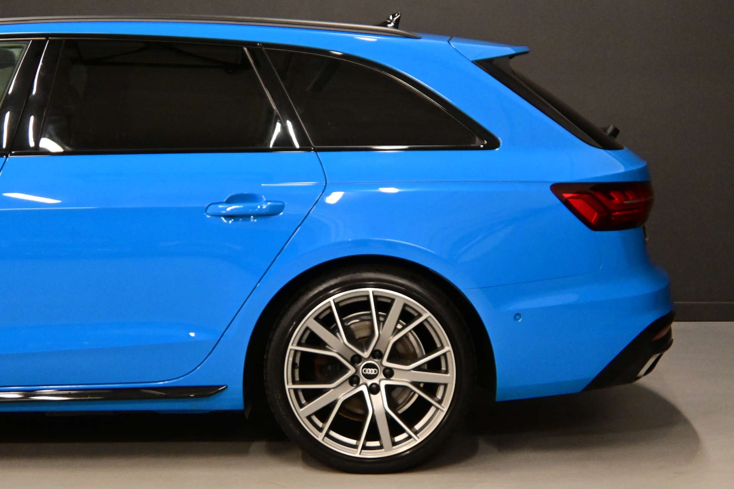 Used Audi A4 2021 for sale - 76848477: Photo 34