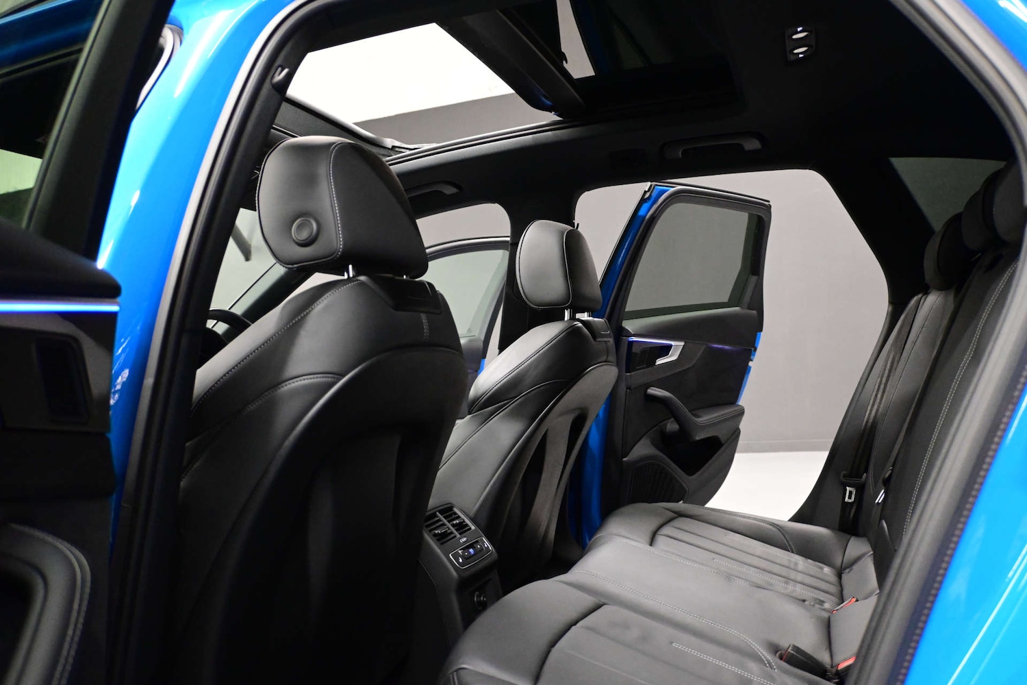 Used Audi A4 2021 for sale - 76848477: Photo 39