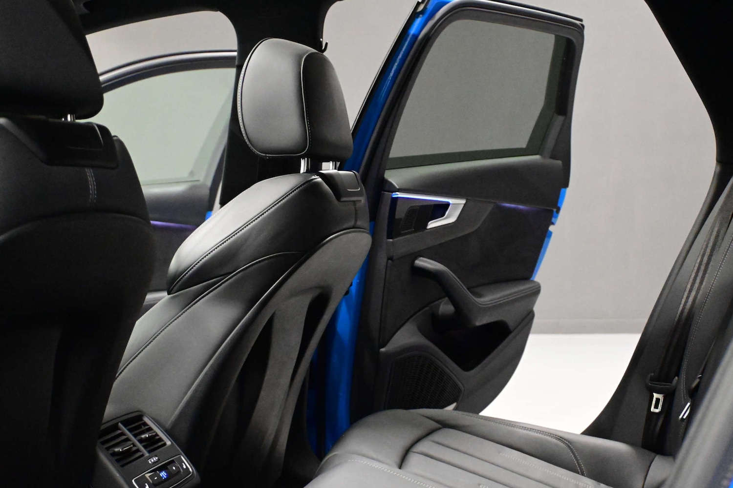 Used Audi A4 2021 for sale - 76848477: Photo 47